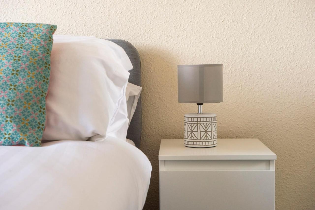 Guestready - Enchanting 2 Bedroom Flat Near Edinburgh'S Old Town ภายนอก รูปภาพ